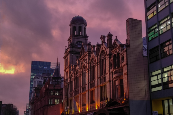 10 Awesome Things for Freshers to Do in Manchester 